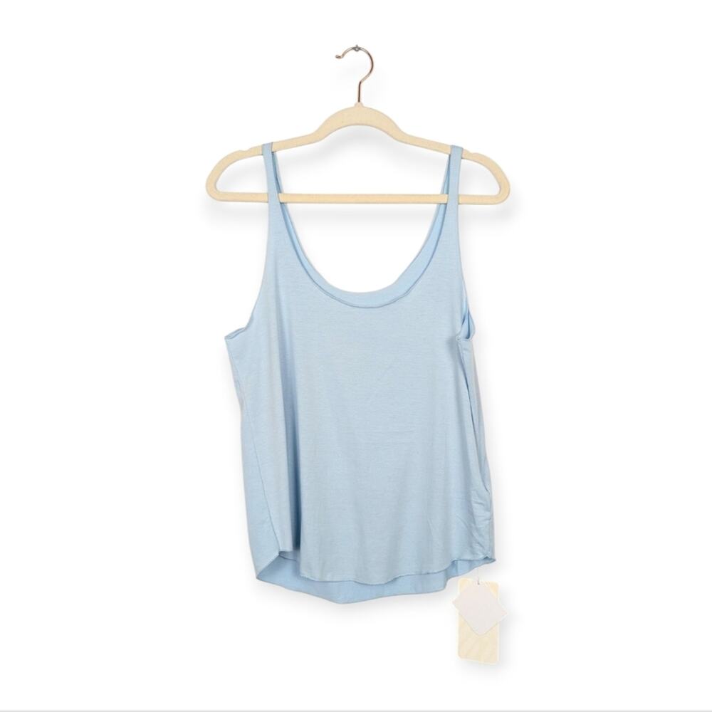Fabletics Arya Tank Top M Sky Way Blue Scoop Neck Athletic Gym Workout NWT
